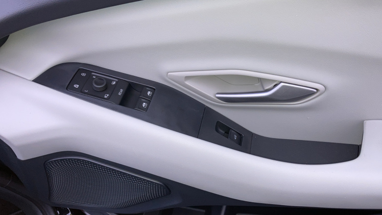 Ford Capri 210kW Premium 77kWh 5dr Auto Electric Estate